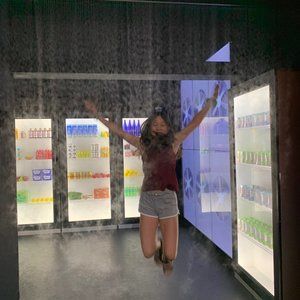 Meet your Posher, Mai